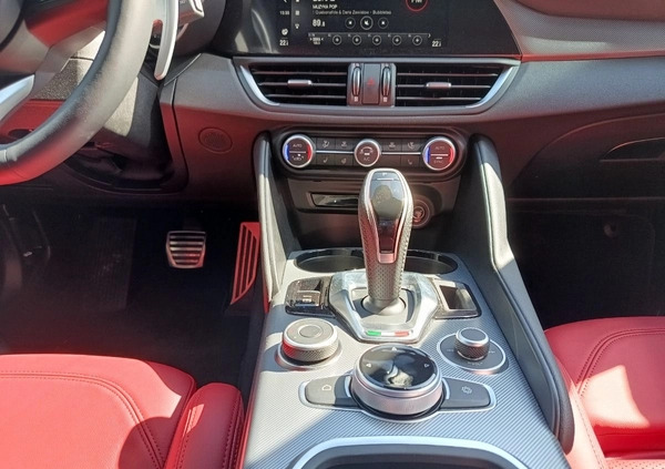 Alfa Romeo Giulia cena 229900 przebieg: 1, rok produkcji 2023 z Gdańsk małe 191